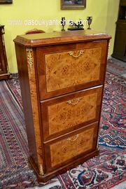 Scarpiera stile Napoleone III a tre ripiani