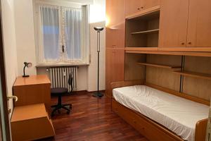 Stanza in appartamento condiviso