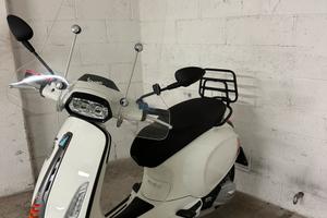 Pedana + maniglie vespa Sprint/elettrica