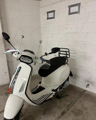 Maniglia  posteriore vespa Sprint