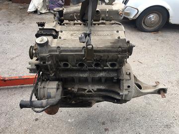 Alfa romeo 75 twin-spark 2.0