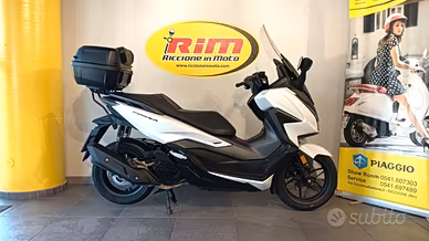 Honda Forza 125