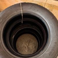 Set di gomme estive misura 185 65 R15