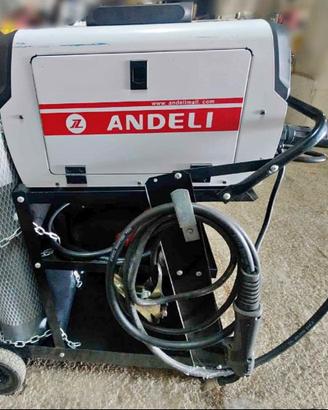 Saldatrice multiprocesso 