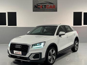 Audi Q2 TDI S tronic Sport , NAVI !