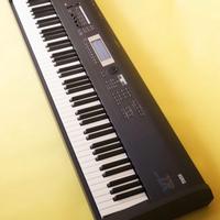 Korg TR76 Synth Workstation