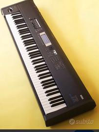Korg TR76 Synth Workstation