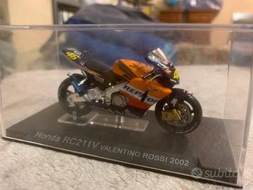Modellino moto valentino rossi