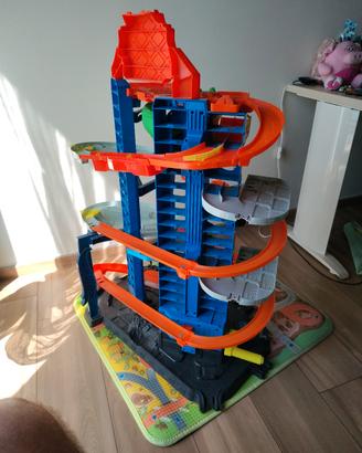 Hot Wheels Ultimate Garage