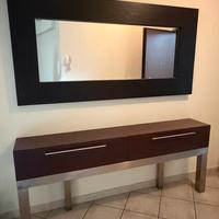 Ingresso soggiorno e specchio