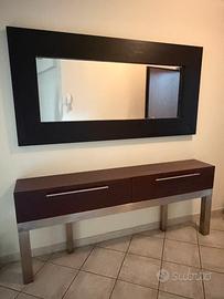 Ingresso soggiorno e specchio