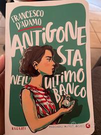 Antigone sta nell’ultimo banco