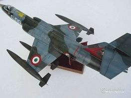Aereo F104 Starfighter Italiano ( Scala 1/32 )