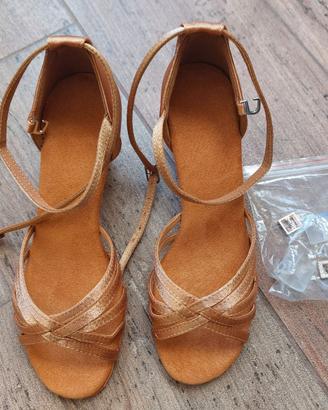 Scarpe da ballo latino marrone chiaro n. 36