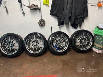 Cerchi e gomme 18