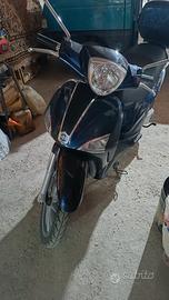 liberty 125 3v ie