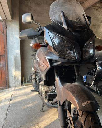 Suzuki V Strom DL 650 2008