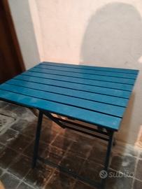 tavolino legno con sedia chiudibili