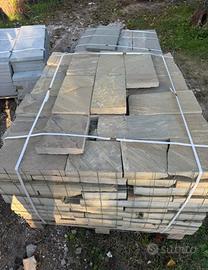 Pavimento in Pietra Naturale per Esterno – €30mq