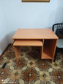 Scrivania 