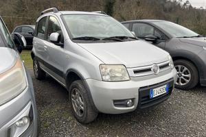 FIAT Panda 1.3 MJT 16V DPF 4x4 Climbing OPERA...