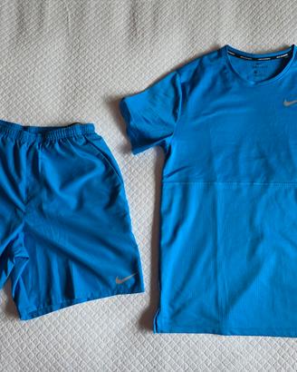  Completo  Nike Running Dri-FIT, pari a nuovo - M