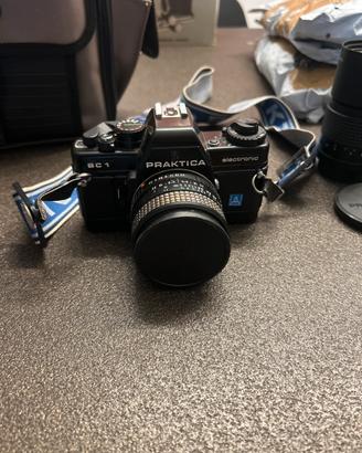 Fotocamera analogica praktica BC1 electronic