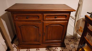 Credenza in Noce con cassetti