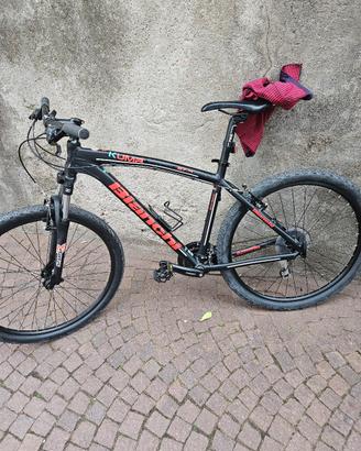 bianchi Kuma 27.4