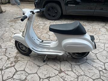 Piaggio vespa V5B3T