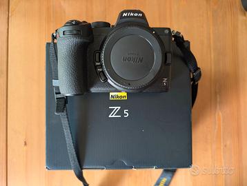 Nikon Z5 (solo corpo), mirrorless full frame