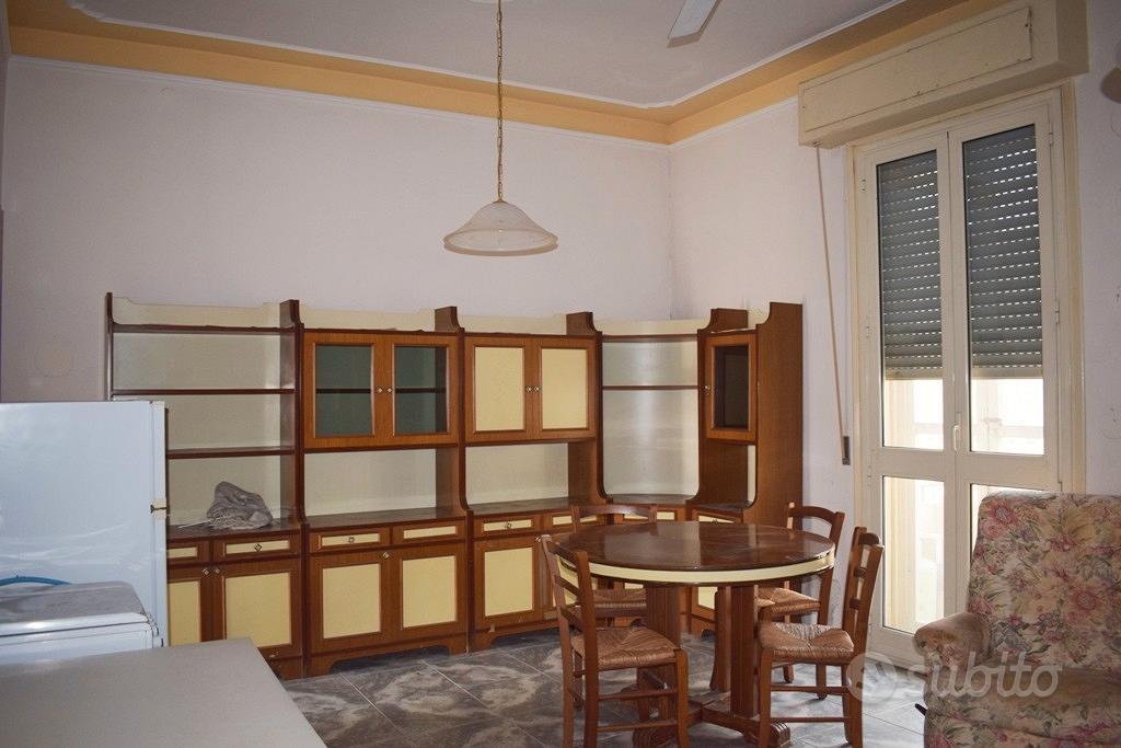 VE221 - Quartu S Elena Appartamento quattro vani - Vista 5