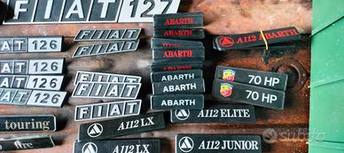 Targhe e stemmi veicoli anni 80