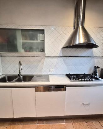 Cucina Effeti completa di elettrodomestici