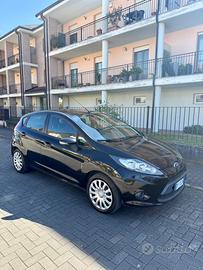 Ford Fiesta 2009 Bz-GPL Titanium