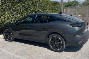 Peugeot 408 GT 2023 – 31.000 km – pari al nuovo