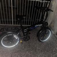 Bicicletta elettrica OVIVO (prezzo trattabile)