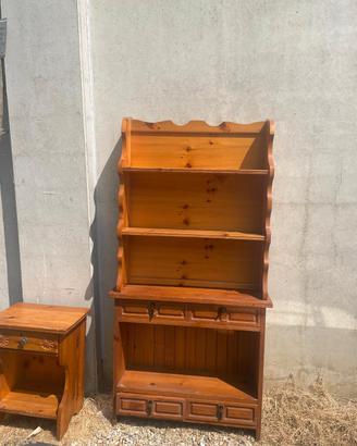 arredamento 4 sedie credenziali,comodino ,specchio