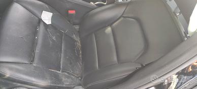 Sedili interni Mercedes GLA 2016