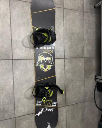 Tavola snowboard Nitro e attacchi Union
