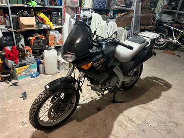 Ricambi aprilia Pegaso 650 cube