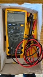 True RMS Multimeter FLUKE 179