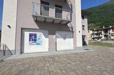 NEGOZIO A VILLA DI TIRANO