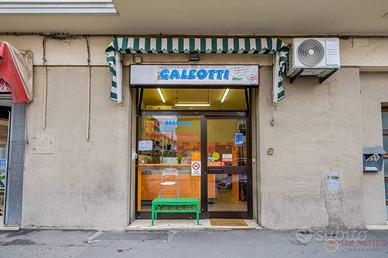 Immobile di 40 m² con 2 locali a Bologna