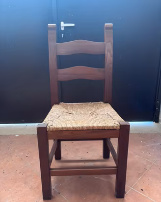 Stock 50 Sedie Rustiche in Legno e Paglia