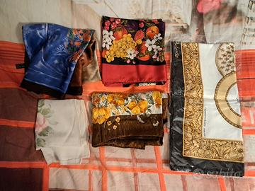 Lotto 5 Foulard Vintage in Pura Seta