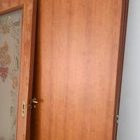 Porte ciliegio/ una in vetro