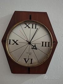 Orologio da parete vintage esagonale in legno