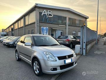 SUZUKI Swift 1.3 3p. GL *OK NEOPATENTATI* *FINAN