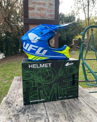 casco ufo cross